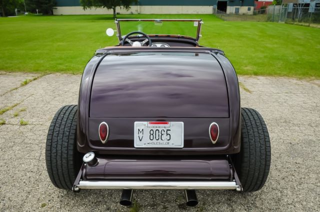 1932 Ford Roadster - photo 7