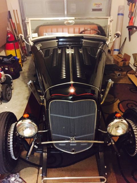 1932 Ford Model B Roadster - photo 5