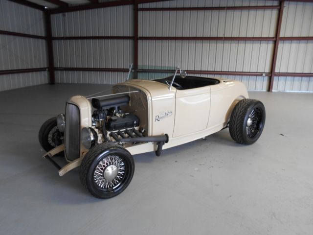 1932 Ford Roadster High Boy, 302, 5 Spd, New Build, Must See!!!!! 1932 Ford Roadster