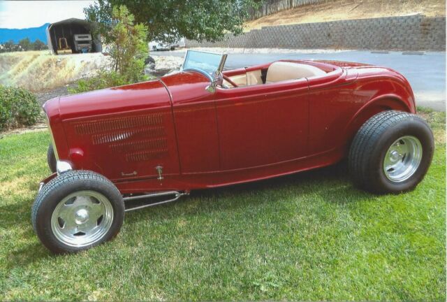1932 Ford Roadster Highboy 1932 "Dearborn Deuce" 1932 Ford Model 18