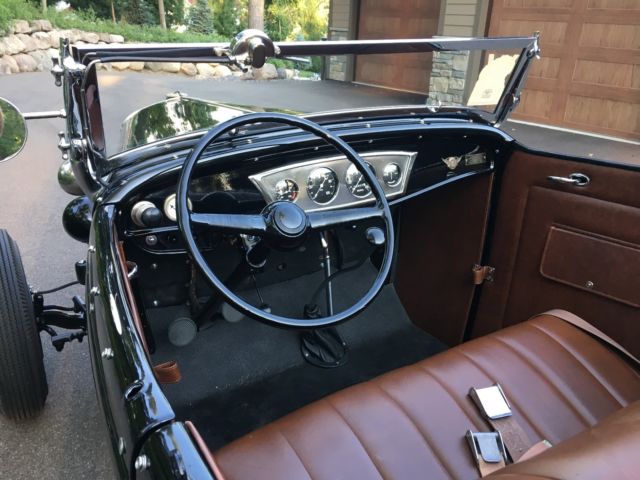 1932 Ford Roadster - photo 4