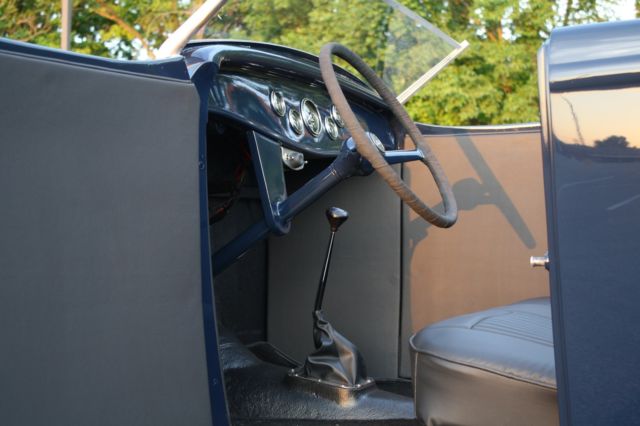 1932 Ford Roadster - photo 10