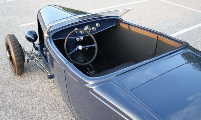 1932 Ford Roadster - photo 7