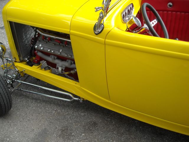 1932 Ford Roadster Lincoln Zephyr V12 Engine-Quick Change Rearend 1932 Ford Roadster Coupe