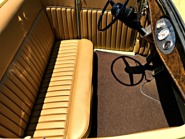 1932 Ford Roadster - photo 9