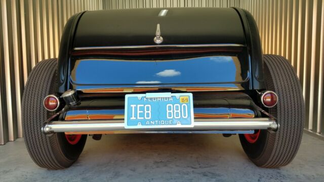 1932 Ford Model 18 Roadster - photo 5