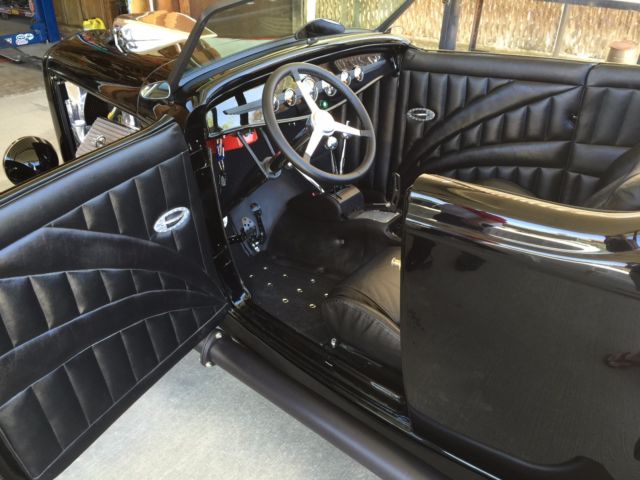 1932 Ford Roadster - photo 10