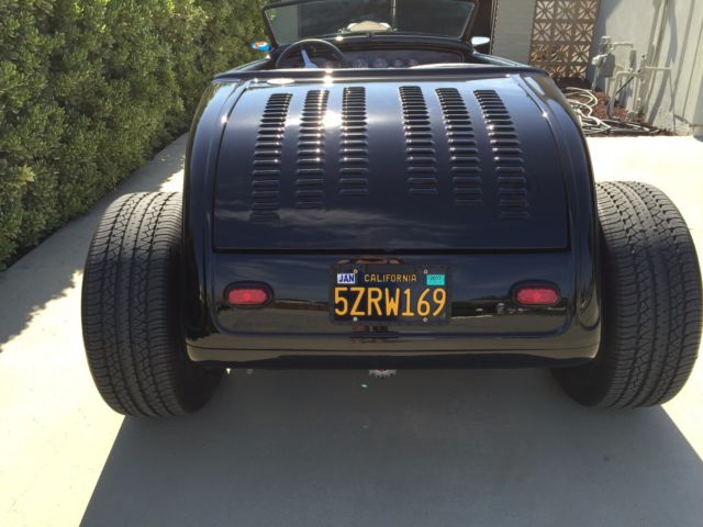 1932 Ford Roadster - photo 6