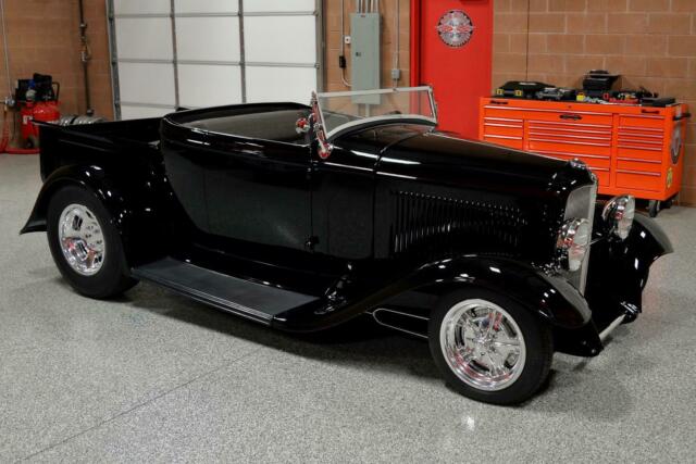 1932 Ford Roadster Pickup Show Truck - photo 5