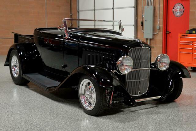 1932 FORD ROADSTER PICKUP SHOW TRUCK 100% Steel ZZ6 Motor Leather HIGH END Build 1932 Ford Roadster Pickup Show Truck