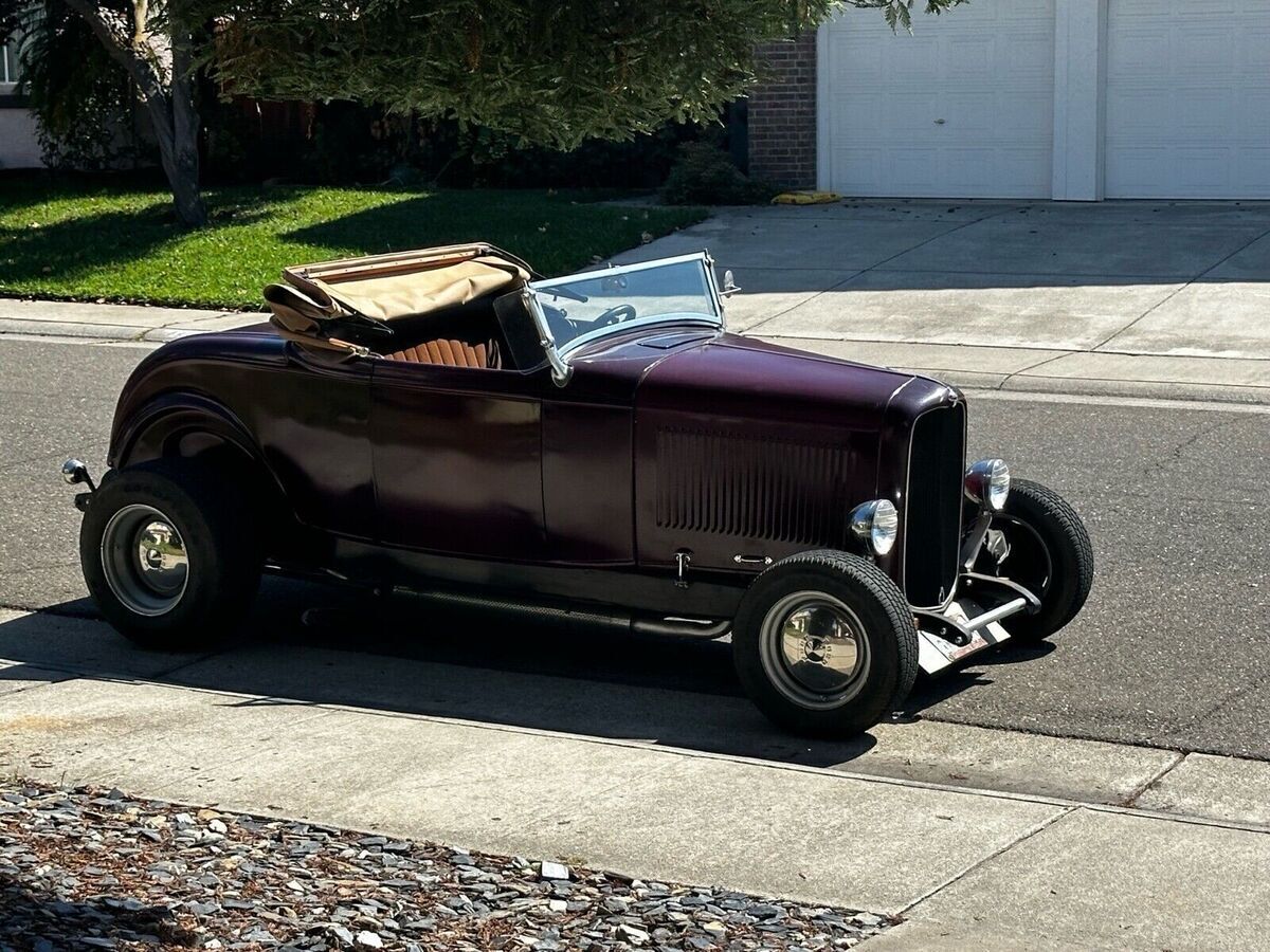 1932 Ford Roadster - photo 5
