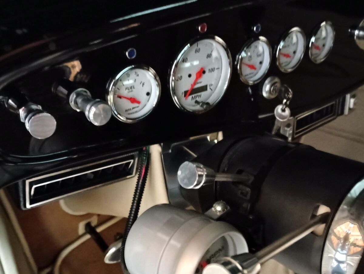 1932 Ford 18 - photo 13
