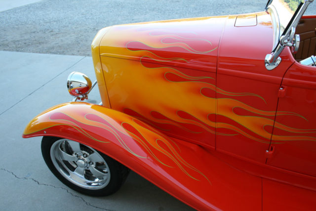 1932 Ford Roadster - photo 5