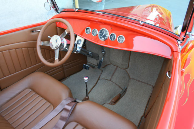 1932 Ford Roadster - photo 11