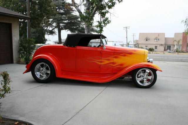 1932 Ford Roadster - photo 11