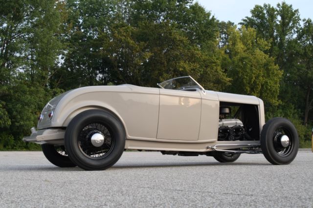 1932 Ford Roadster - photo 12