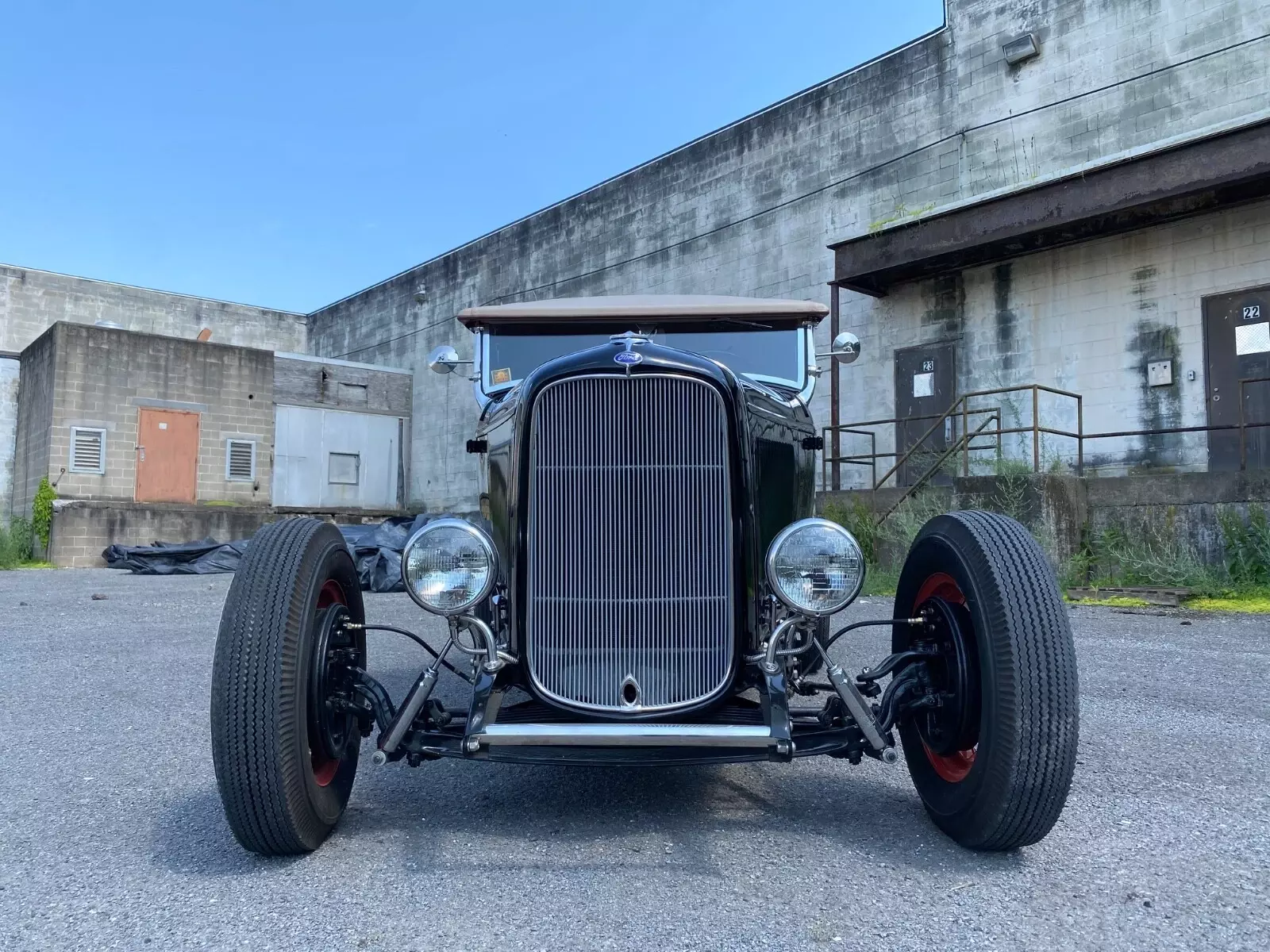 1932 Ford Roadster - photo 10