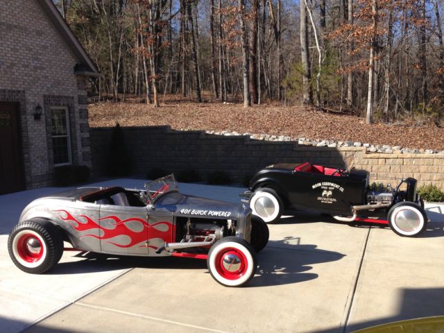 1932 Ford Roadster - photo 3
