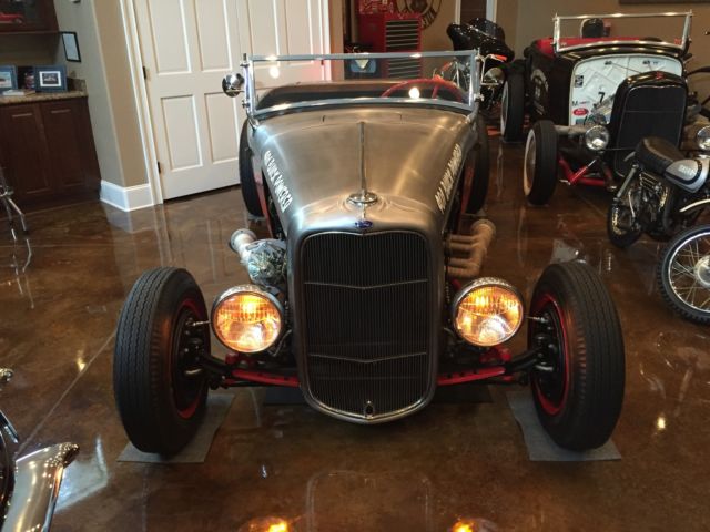 1932 Ford Roadster - photo 6