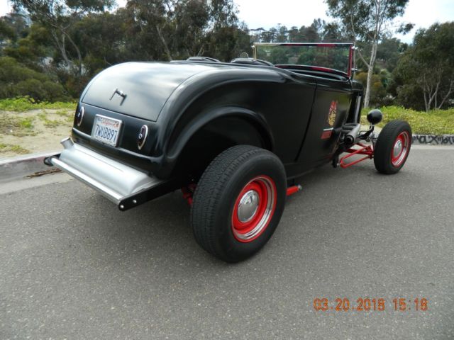 1932 Ford Fiberglass body roadster Custom - photo 5