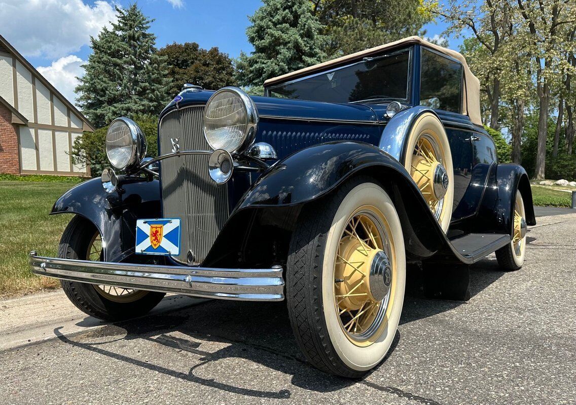 1932 Ford Cabriolet - photo 4