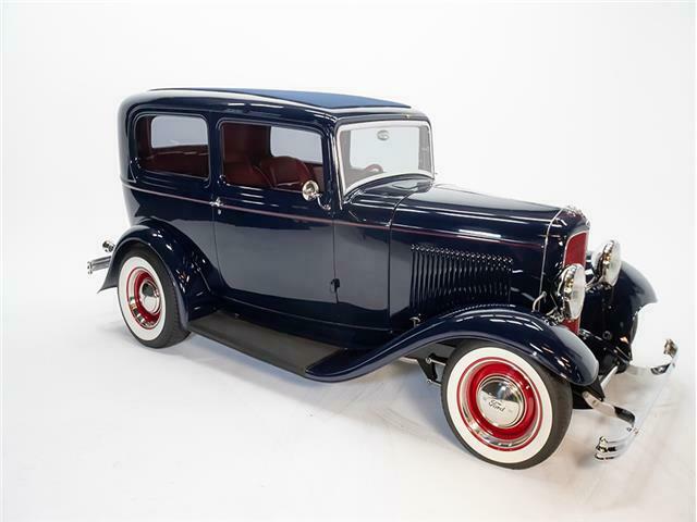 1932 Ford SEDAN - photo 5