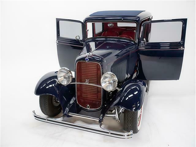 1932 Ford SEDAN - photo 7