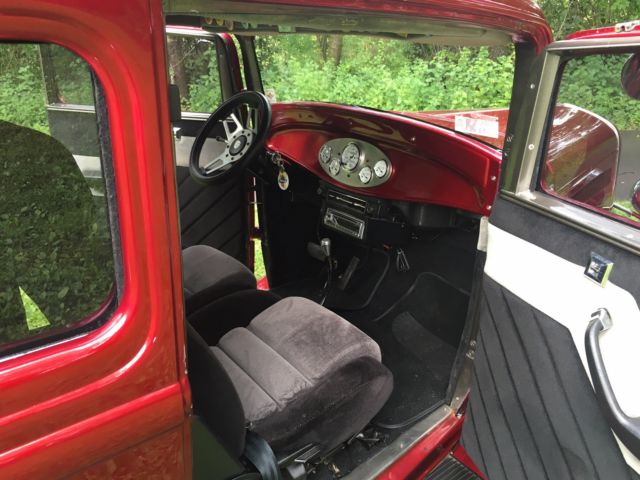 1932 Ford Sedan model B - photo 10
