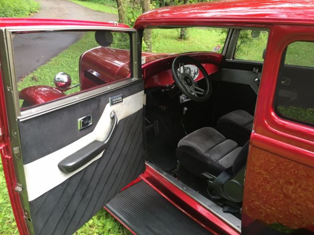 1932 Ford Sedan model B - photo 9