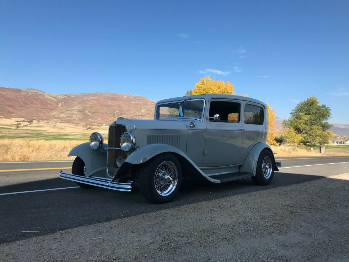 1932 FORD SEDAN TUDOR ALL STEEL BODY 351 COBRA JAG RUNNING GEAR. CALL ME 8019109 1932 Ford Model A