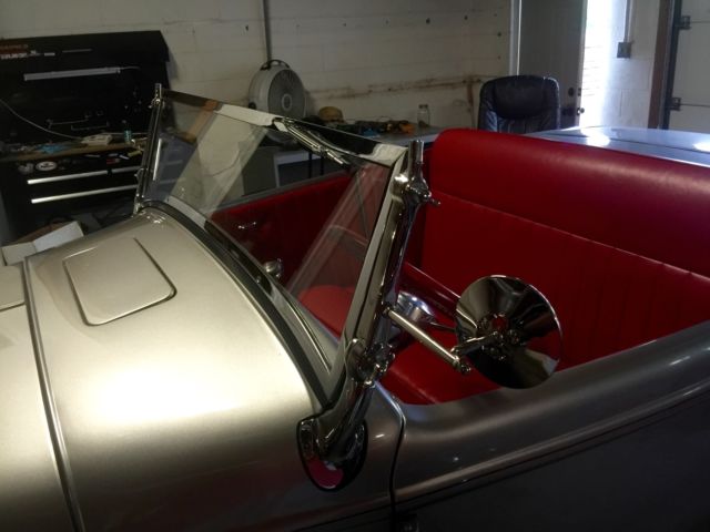 1932 Ford Roadster - photo 10
