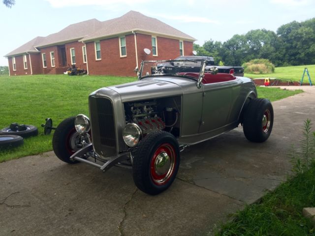 1932 Ford Roadster - photo 5
