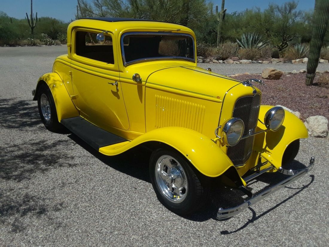 1932 FORD THREE WINDOW ALL ORIGINAL STEEL 1932 Ford Deluxe DELUXE