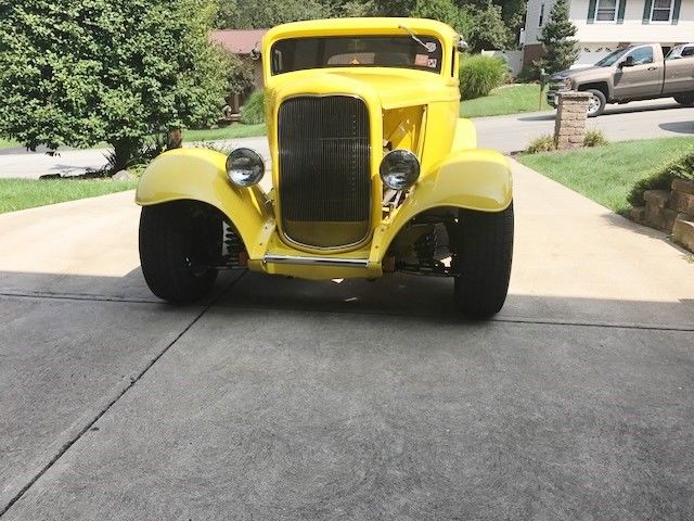 1932 Ford 3 window - photo 11