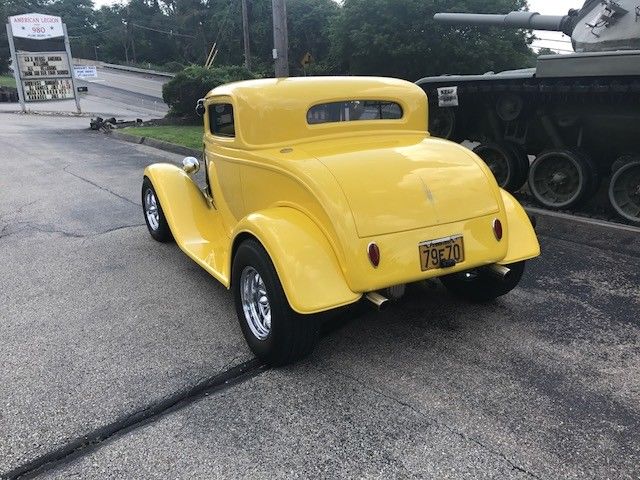 1932 Ford 3 window - photo 3