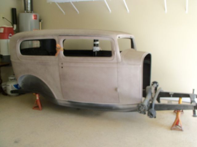 1932 Ford Tudor, all steel, filled roof, chopped 3 1/2 " no rust , title 1932 Ford Tudor