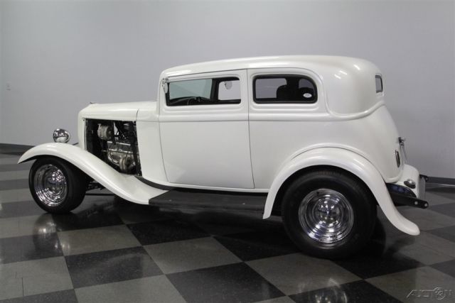 1932 Ford Vicky - photo 8