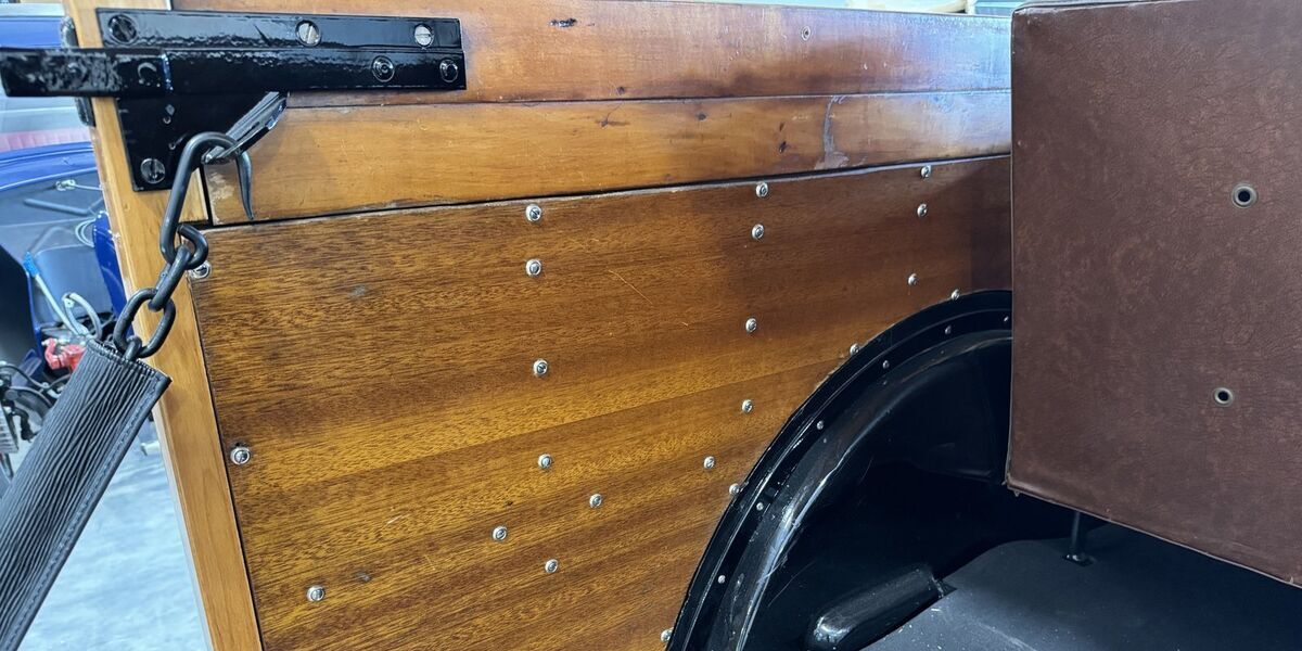 1932 Ford Woody - photo 11