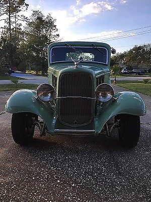 1932 Ford coupe 3 windows - photo 3