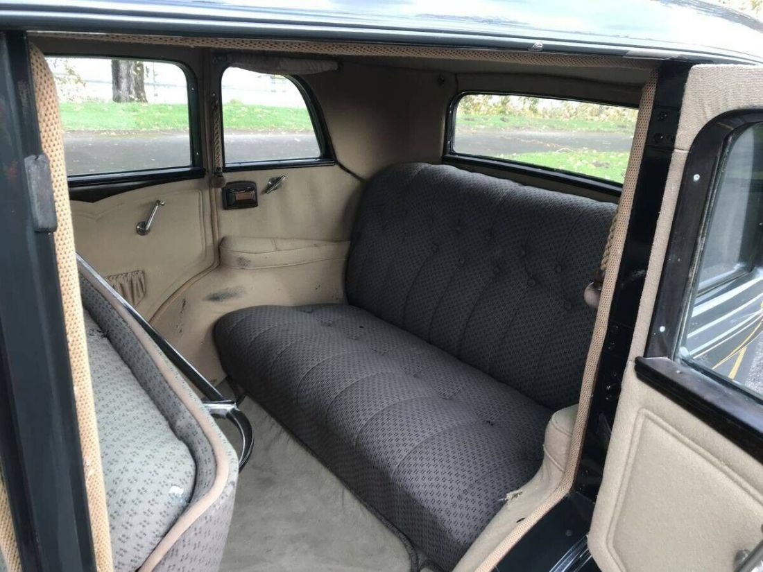 1932 Packard 900 4 Door - photo 11