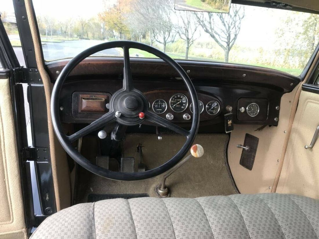 1932 Packard 900 4 Door - photo 12