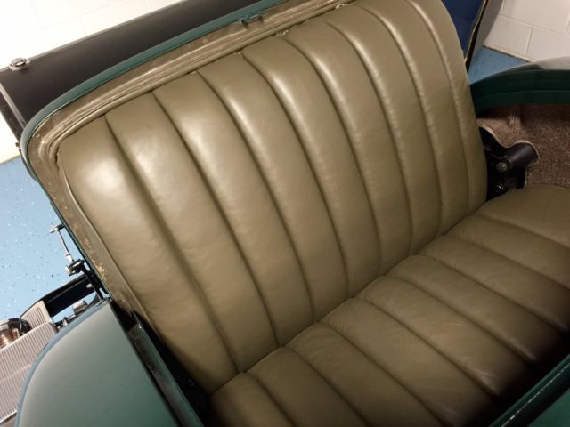 1932 Packard Model 902 Coupe Roadster - photo 10