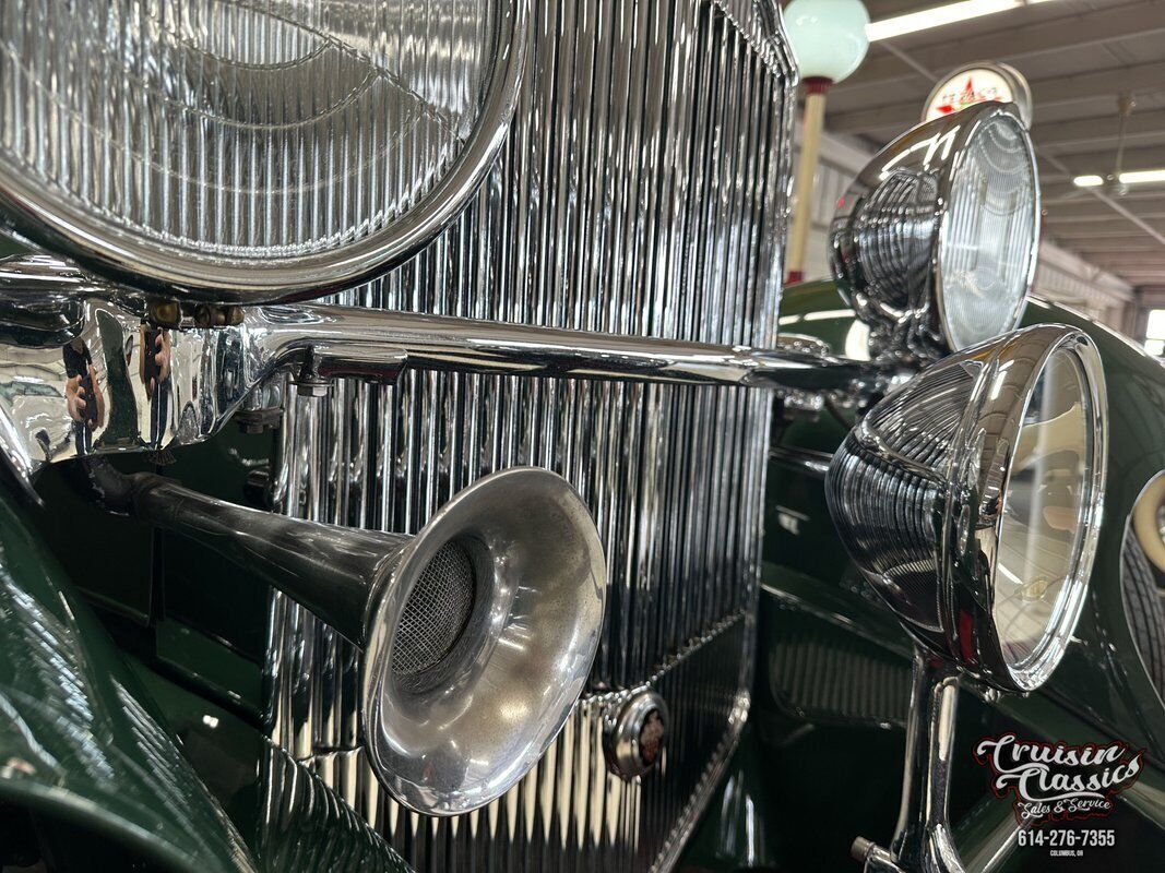 1932 Packard 902 Straight Eight Coupe - photo 8
