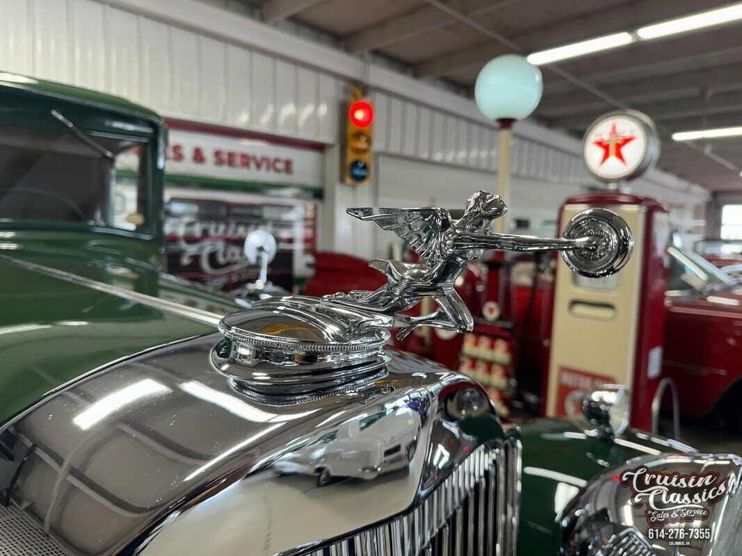 1932 Packard 902 Straight Eight Coupe - photo 9