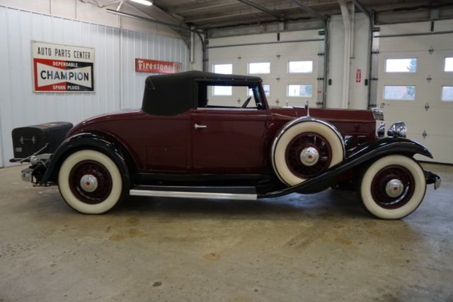 1932 Packard Standard Eight Coupe Roadster - photo 9