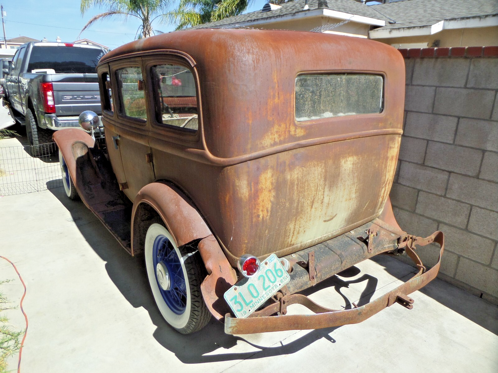 1932 Plymouth PB Sedan Rat Hot Rod Project Suicide Door Sedan - photo 11