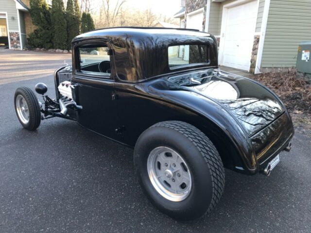 1932 Plymouth Coupe - photo 4