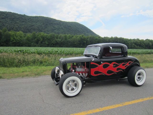 1932 real Henry Ford STEEL 3-Windows traditional Hot Rod 1932 Ford 1932 real Henry Ford STEEL 3-Windows