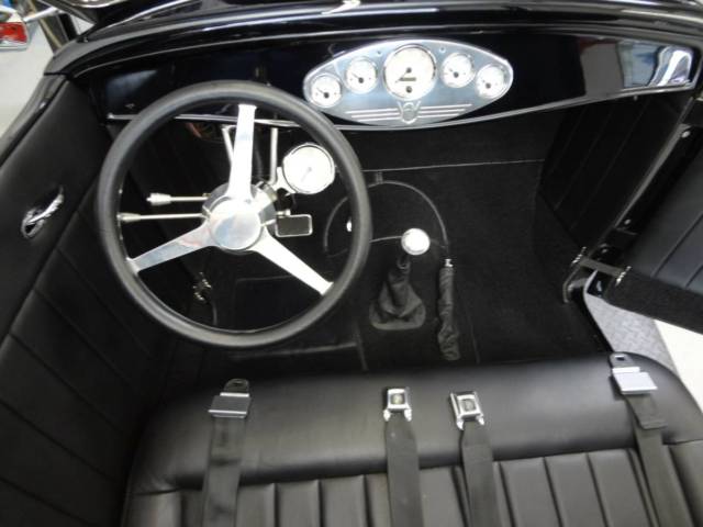 1932 Ford roadster - photo 8