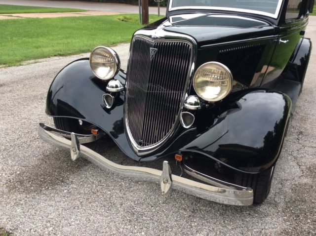 1934 Ford Deluxe Deluxe - photo 4